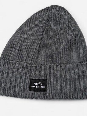 Sun Day Red gray ribbed knit beanie
